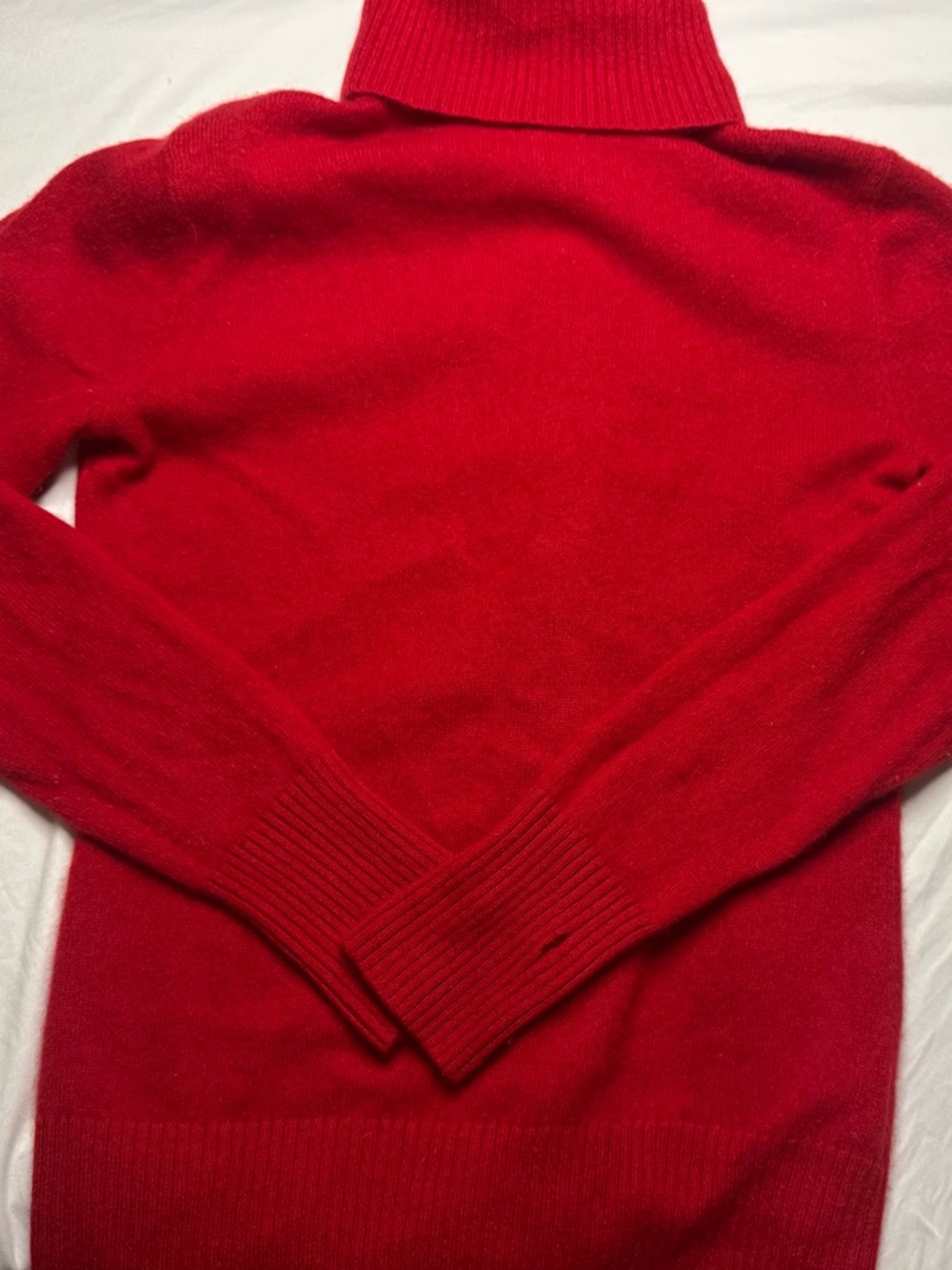ATP 9 Cashmere sweater